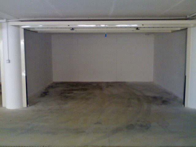 agenzia immobiliare massa: posto auto, garage, box auto in vendita a massa