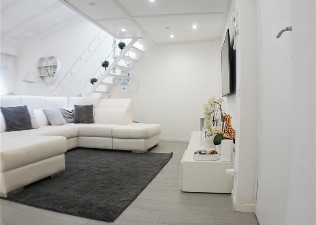 Appartamenti quadrilocale in vendita  100 m² ottime condizioni, Massa, località Centro storico