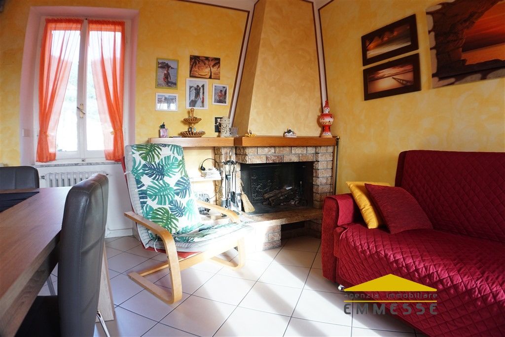 Appartamento MASSA vendita  Turano  Agenzia Immobiliare Emmesse